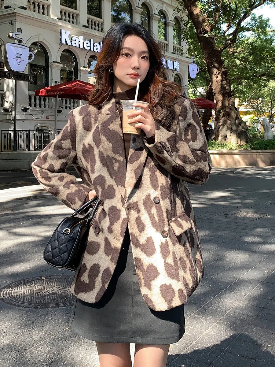Leopard Print Blazer & Loose Fit with High-End Style