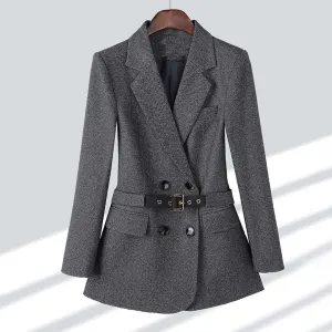 Lois | Stylish blazer with belt