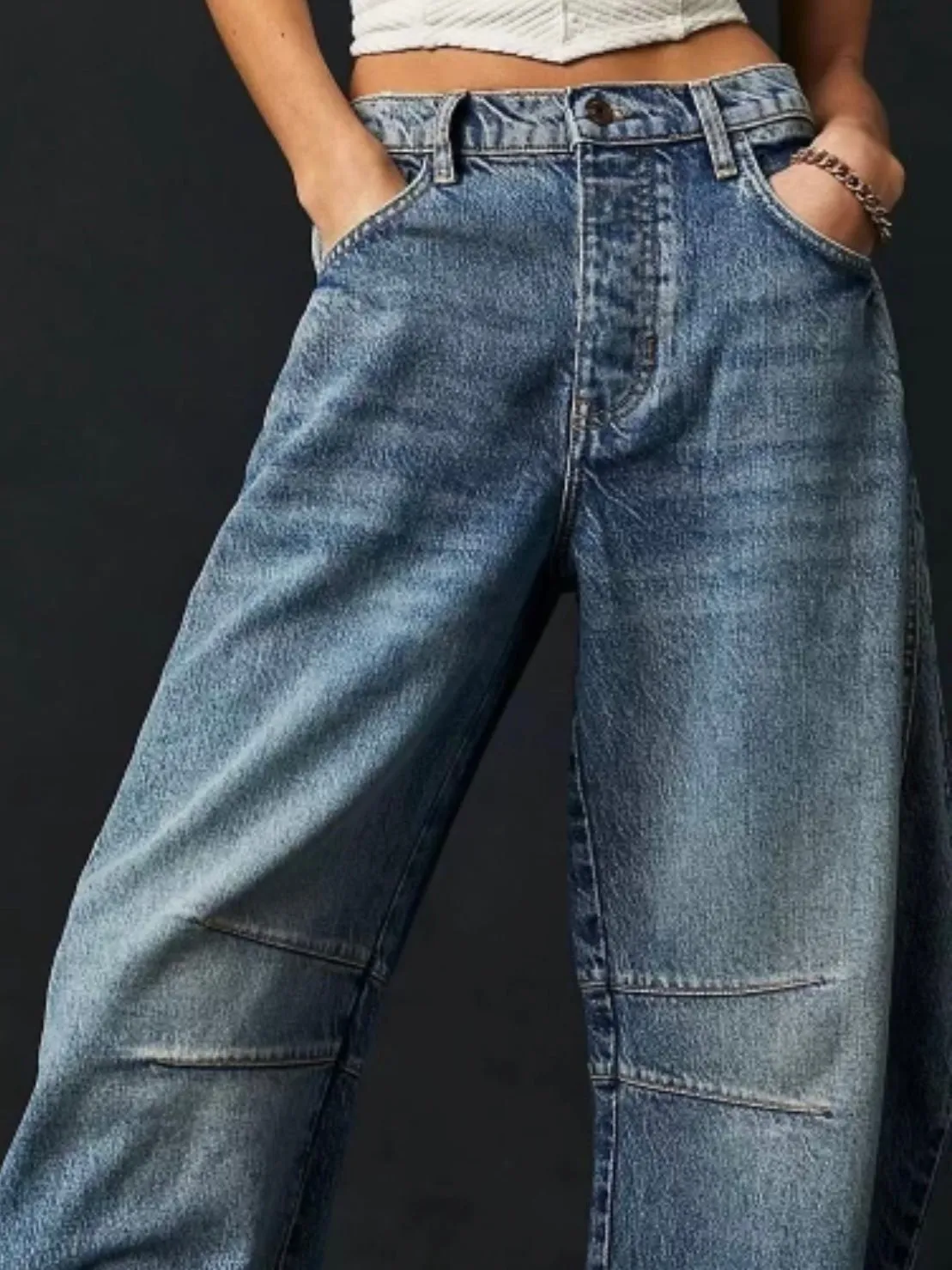 Oversized blue baggy jeans